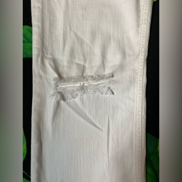 Rag & Bone Dre Low-Rise Ankle Boyfriend - Distressed White - Picture 7 of 15